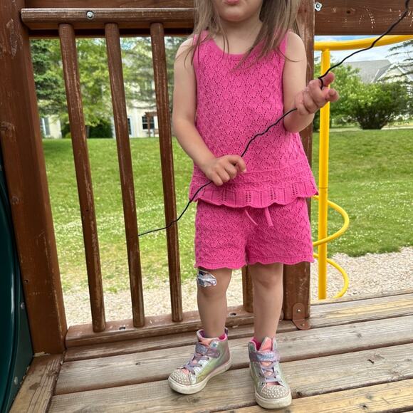 Zara Open Weave Knit Scalloped Top and Shorts Set Size 3-4 years Fuchsia Pink - Picture 11 of 14